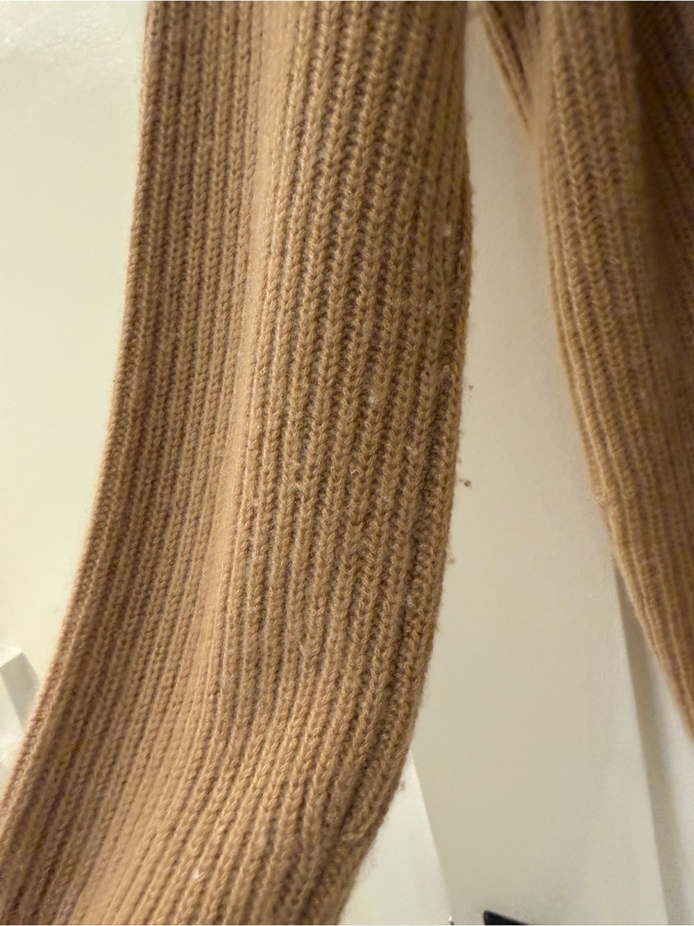 Joie Camel Cashmere Sweater Small - Picture 3 of 5